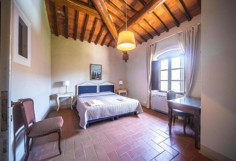 شقة غرفة واحدة, Tenuta La Fratta