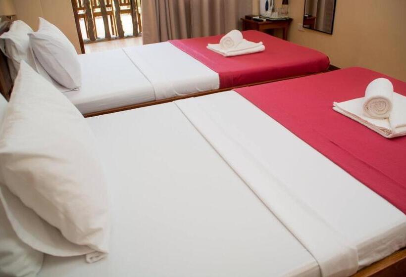 高级大房间, Jurias Garden