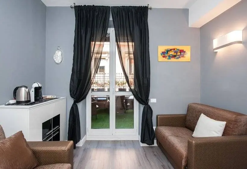 سوییت خانوادگی, Brunelleschi Luxury Holidays