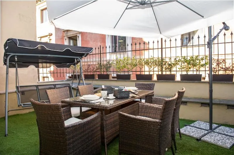Suite with Terrace, Brunelleschi Luxury Holidays