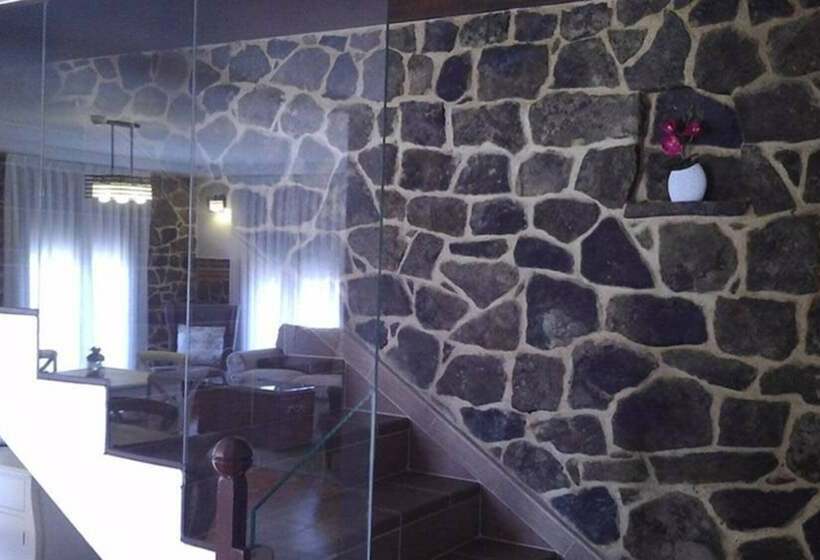Дом 1 Спальня, Casa Rural Pico De Los Haces