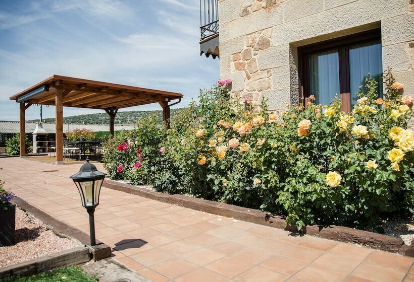 Дом 1 Спальня, Casa Rural Pico De Los Haces