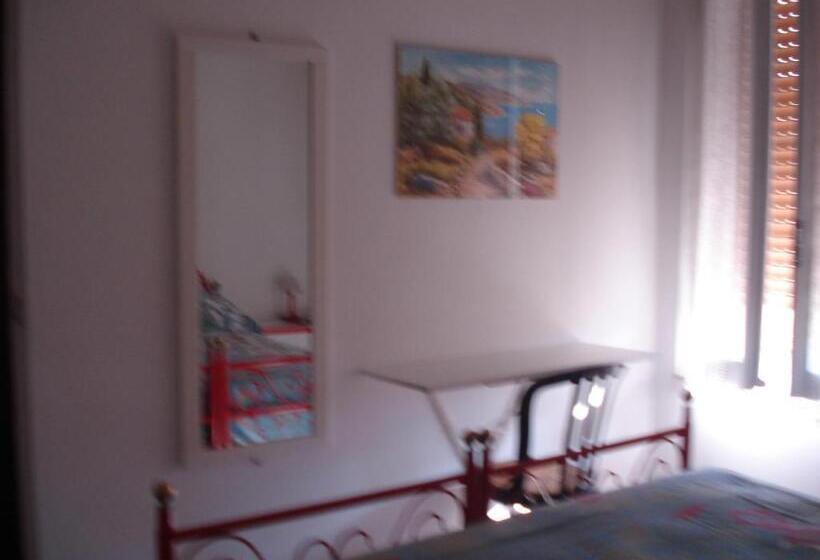 Номер Стандарт Вид на Сад, Bed & Breakfast Ciancaleoni