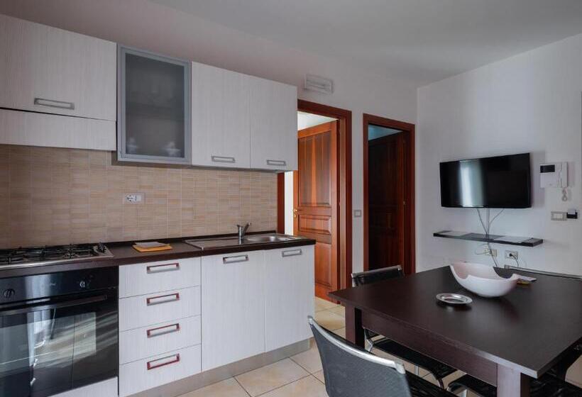 베이직 3인 룸, Case Vacanze Anni 20