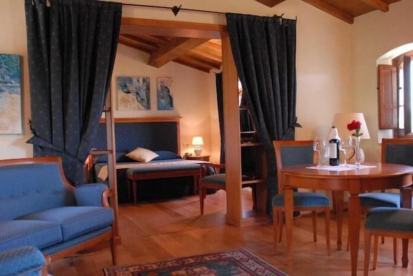 سوییت, Villa Valentina Spa