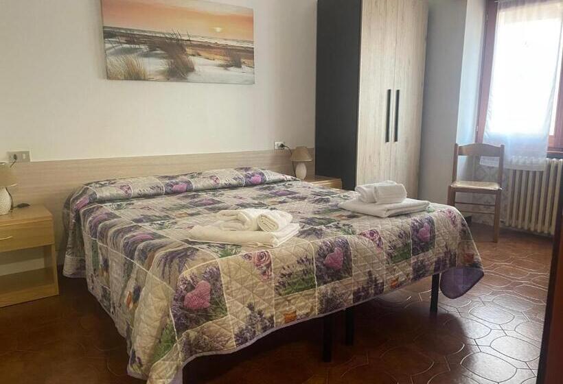 חדר סטנדרט, Americana