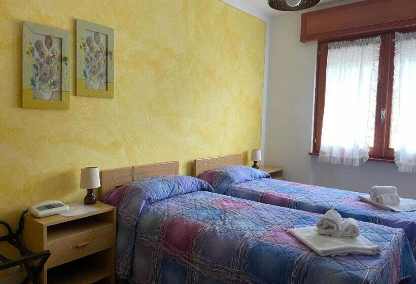 חדר סטנדרט, Americana