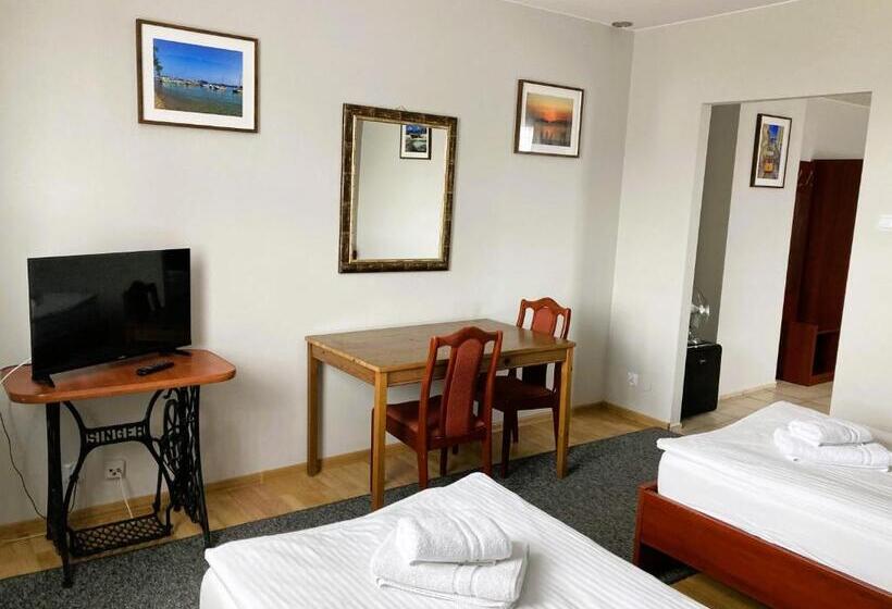 Номер Стандарт Трехместный, Ava