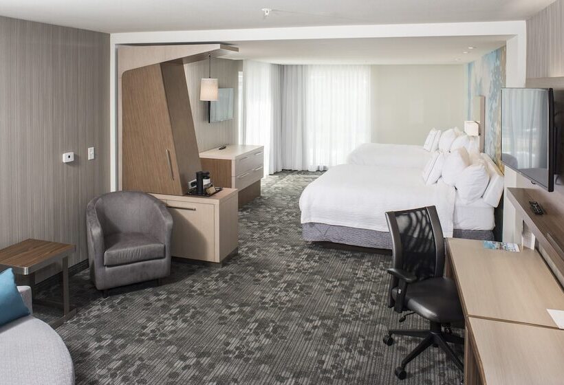 스위트, Courtyard By Marriott Albany Clifton Park