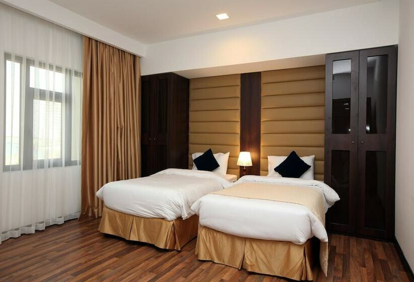 Люкс 2 Спальни, Golden Tulip Al Khobar Suites