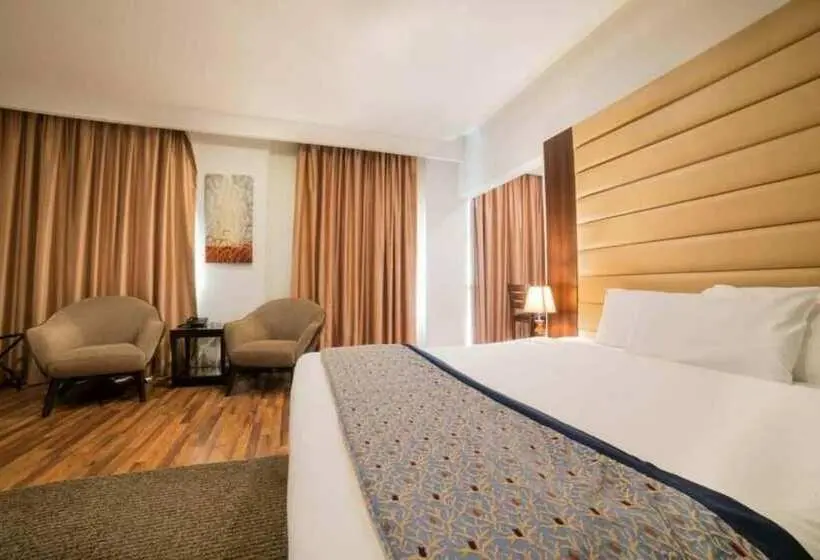 2ベッドスイートルーム, Golden Tulip Al Khobar Suites