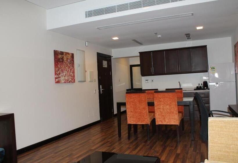 Люкс 2 Спальни, Golden Tulip Al Khobar Suites