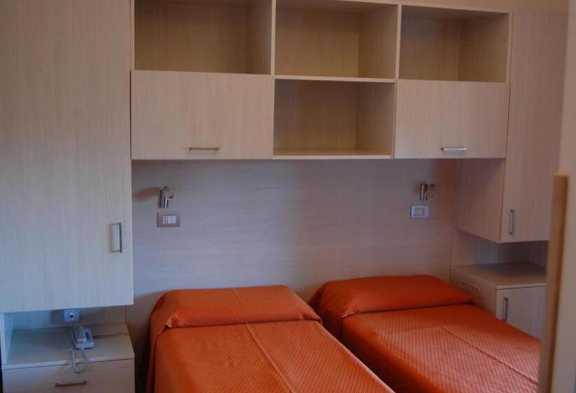 Номер Стандарт, Il Pino