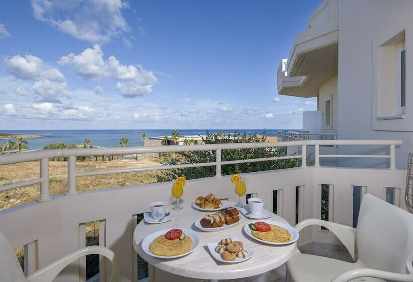 标准工作室, Kedrissos Hotel Apartments