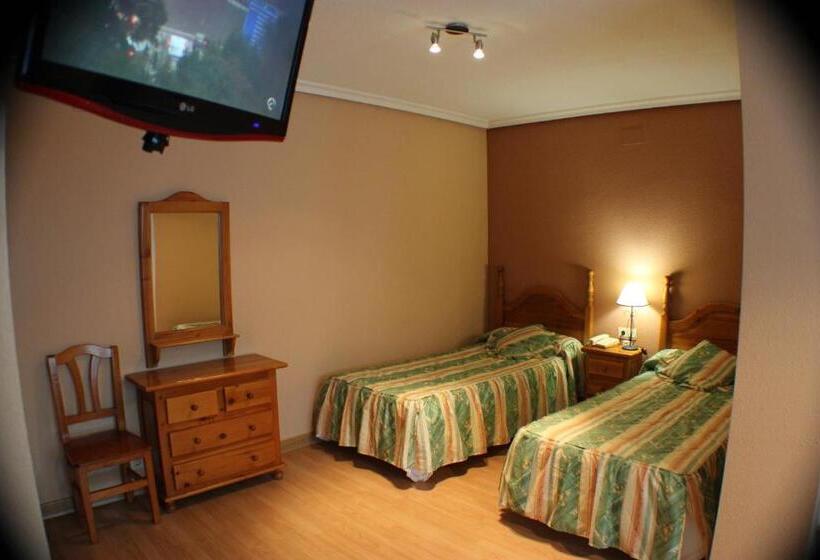 غرفة عائلية, Las Nieves