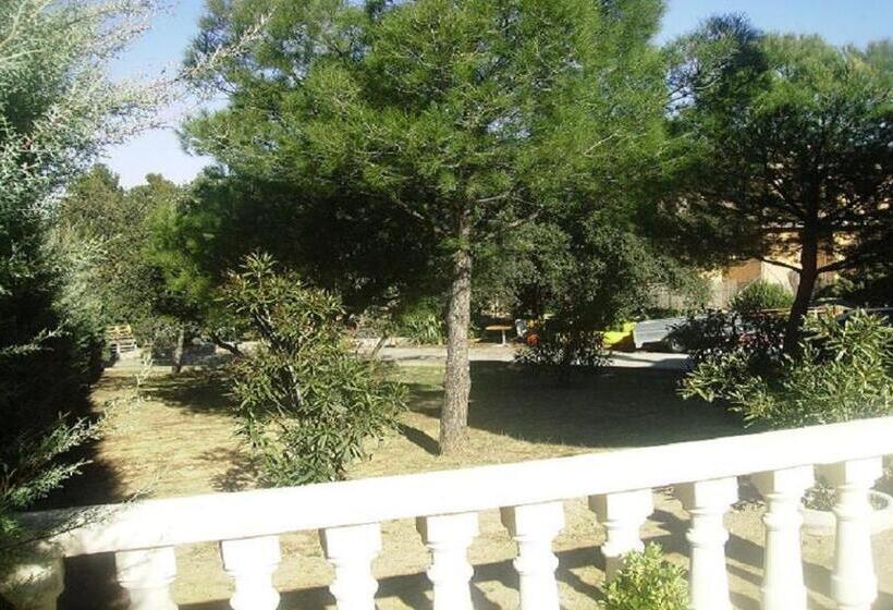 غرفة عائلية, Las Nieves