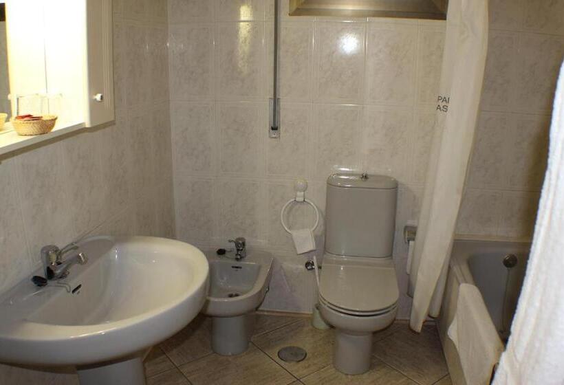 غرفة قياسية, Las Nieves