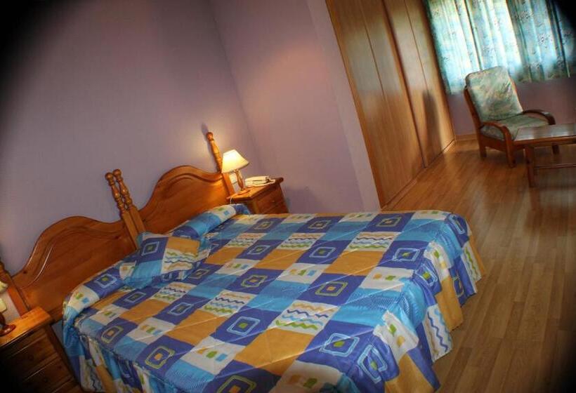 غرفة قياسية, Las Nieves