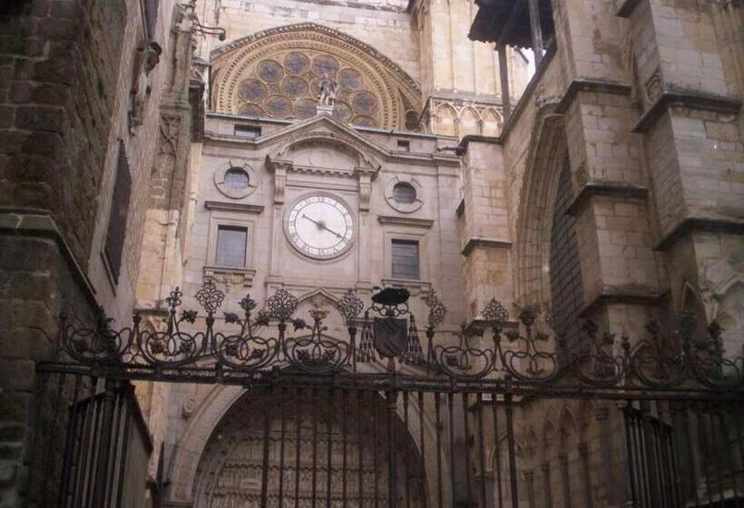 غرفة قياسية, Las Nieves