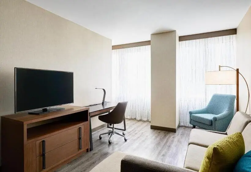 キングサイズベッドのスイートルーム, Residence Inn By Marriott Dallas Downtown