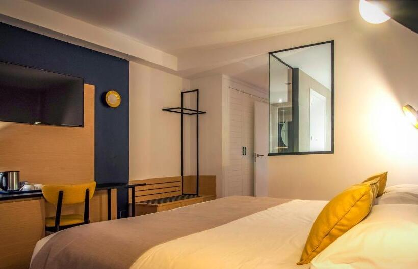 سوییت خانوادگی, Roc Meler