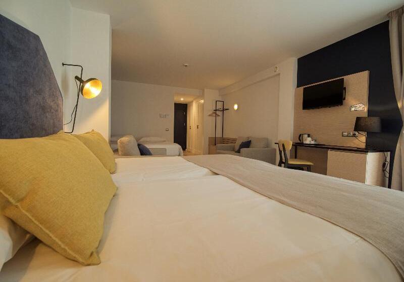 اتاق استاندارد سه نفره, Roc Meler