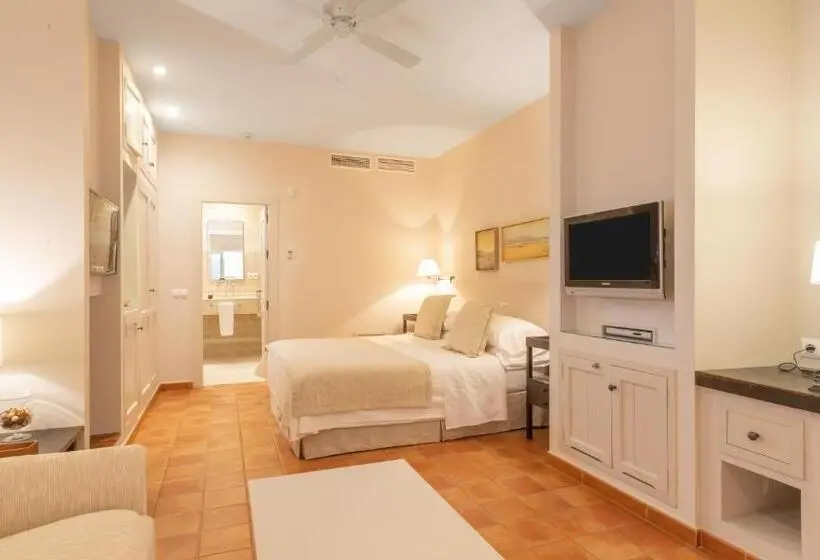 Juniorsviitti, Real Agua Amarga La Joya Adults Only