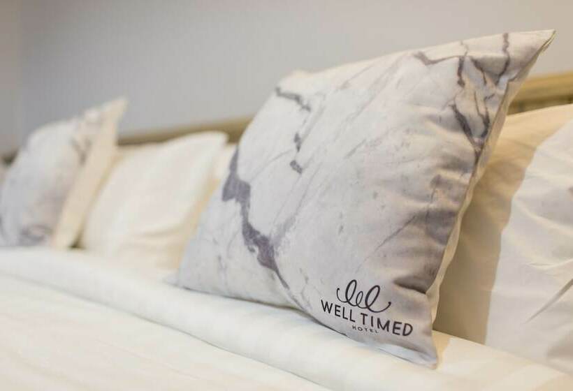 수피리어 룸, Well Timed