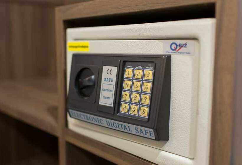 수피리어 룸, Well Timed