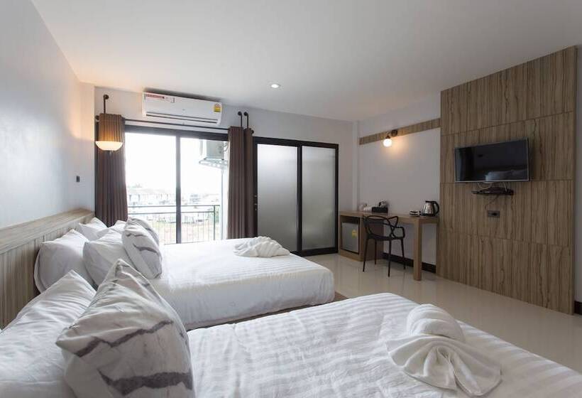 스탠다드 트리플 룸, Well Timed