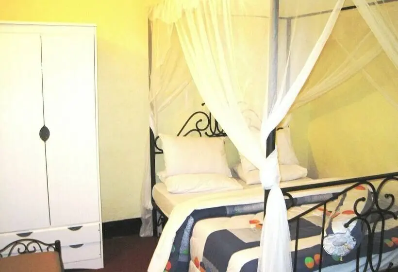 استودیوی سوپریور, Kundayo Serviced Apartments Lodge