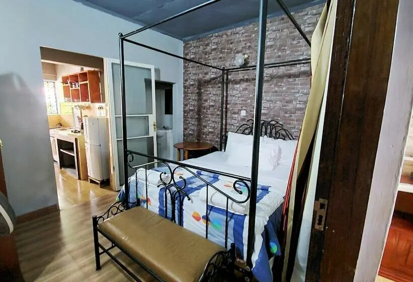 استودیوی سوپریور, Kundayo Serviced Apartments Lodge