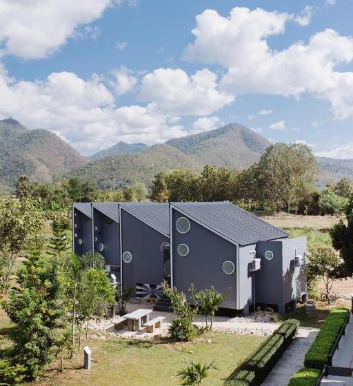 Standard Room with Terrace, Aether Pai Villa
