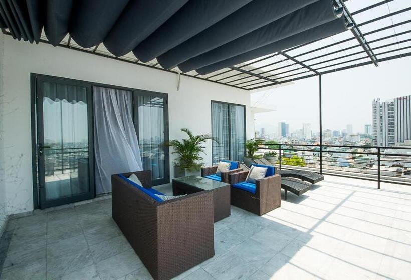 Suite with Terrace, Danang Boutique