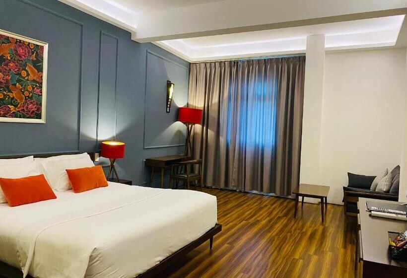 اتاق لوکس با چشمانداز شهر, Danang Boutique