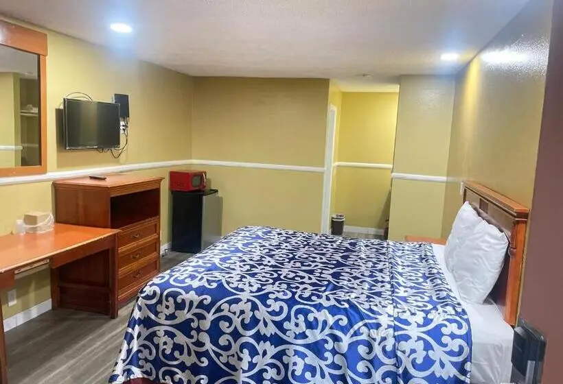 キングサイズベッドのスタンダードルーム, Simplestay Suites San Bernardino