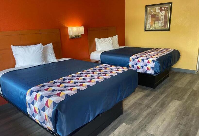Номер Стандарт 2 Двуспальные Кровати, Economy Inn Hot Springs