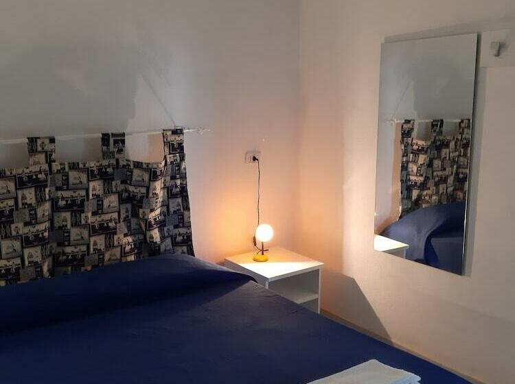 غرفة عائلية متصلة, Grotte Del Paradiso