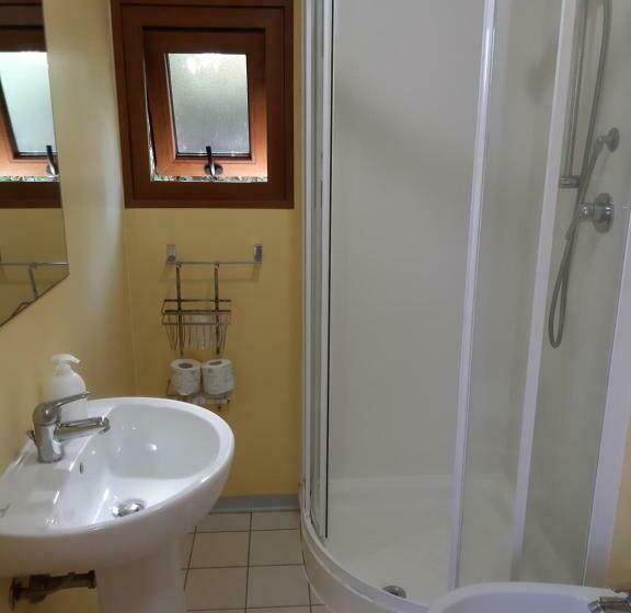 غرفة قياسية, Grotte Del Paradiso