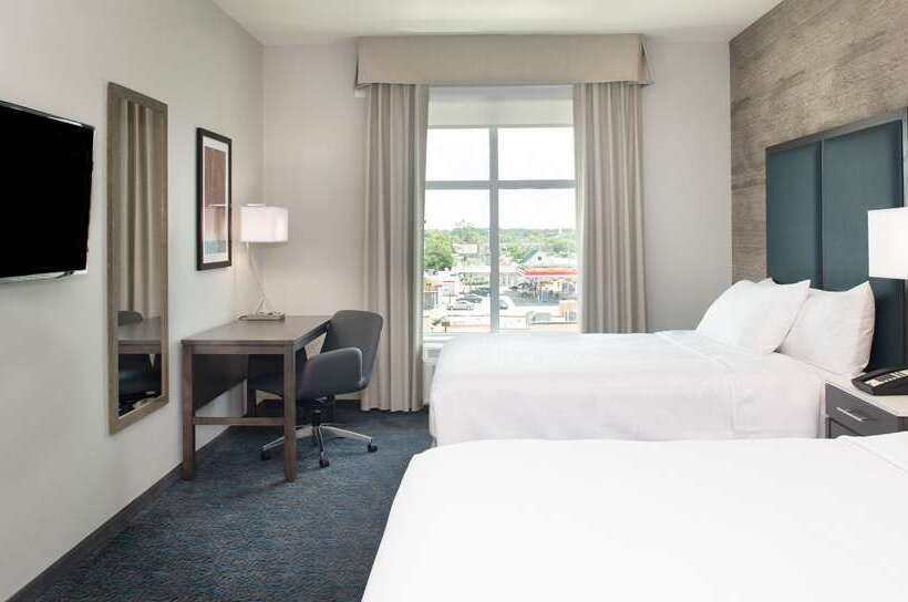 Люкс, Homewood Suites By Hilton Long Beach Airport