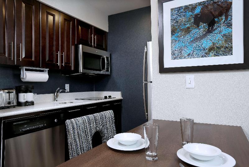 带大床的套房, Homewood Suites By Hilton West Fargo Sanford Medical Center