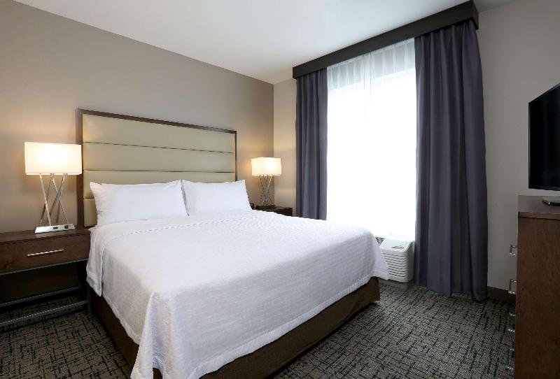 带大床的套房, Homewood Suites By Hilton West Fargo Sanford Medical Center
