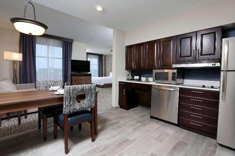 스탠다드 스튜디오 킹침대, Homewood Suites By Hilton West Fargo Sanford Medical Center