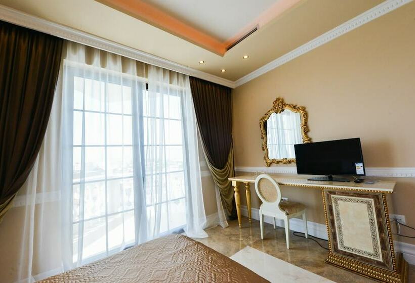 غرفة ديلوكس, Luani Arte