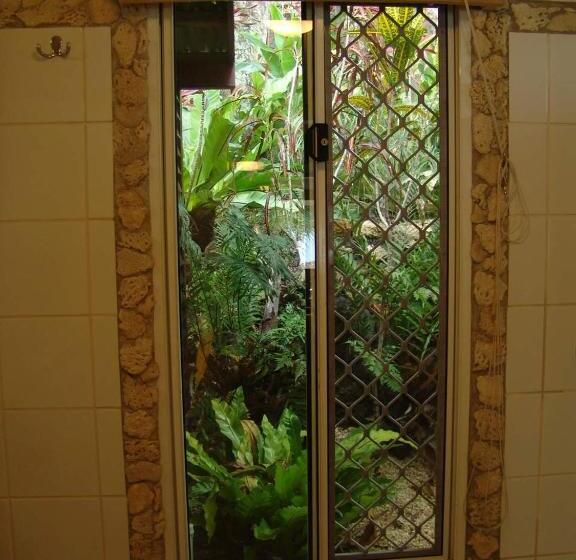 Standard Bungalow 2 Bedrooms 2 Bedrooms Lake View, Seachange Lodge