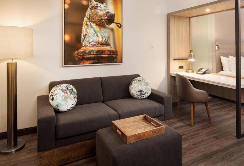 Estúdio standard Cama King, TownePlace Suites by Marriott New Orleans Downtown/Canal Street