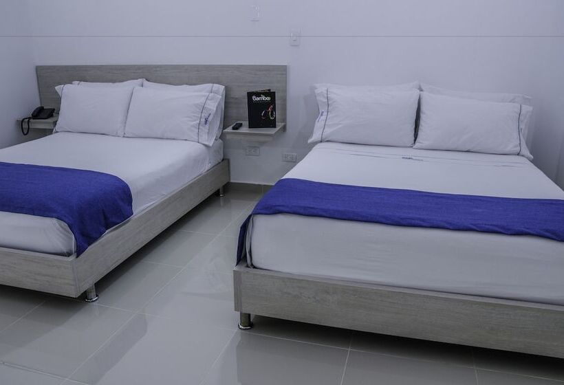 스탠다드 트리플 룸, Suite Del Parque