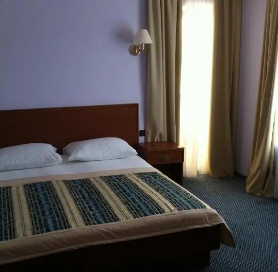 サイドシービュースイート, Villa Kastel