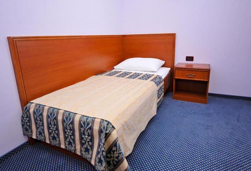 2 Bedrooms Suite Sea View, Villa Kastel