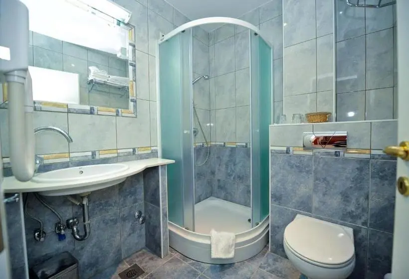 オーシャンビュースイート, Villa Kastel